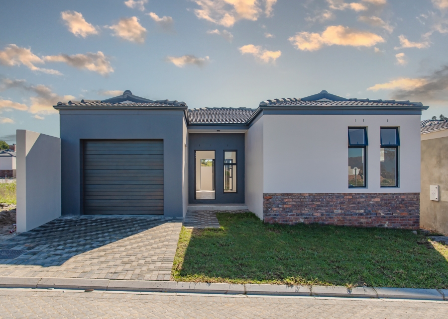 2 Bedroom Property for Sale in Honeydew Country Estate Western Cape